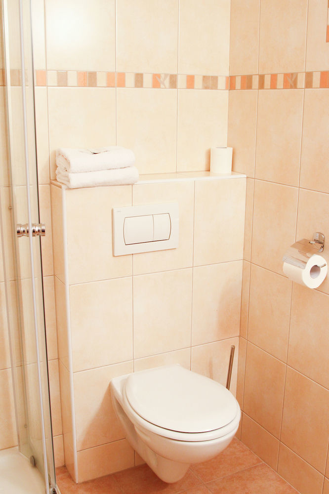 Hotel Inturprag Екстер'єр фото
